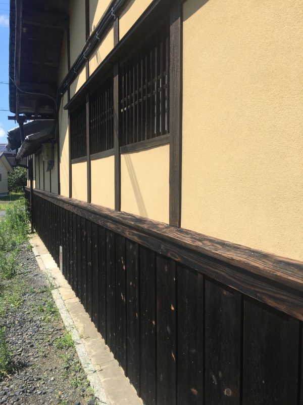 日野町  O邸　焼き板壁塗り替え工事